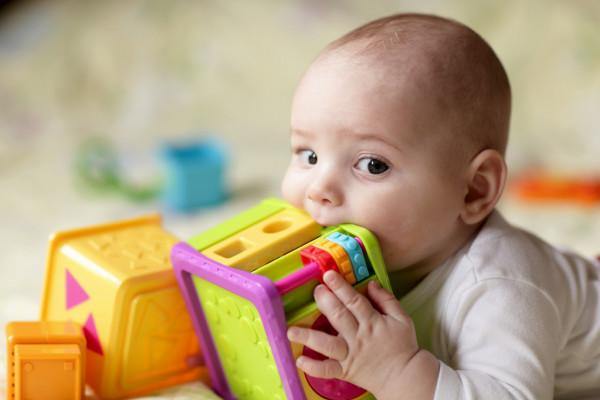 What is the best way to clean toys?
